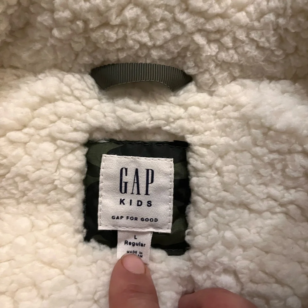 NWOT‎ GAP Kids Cream Sherpa Jacket